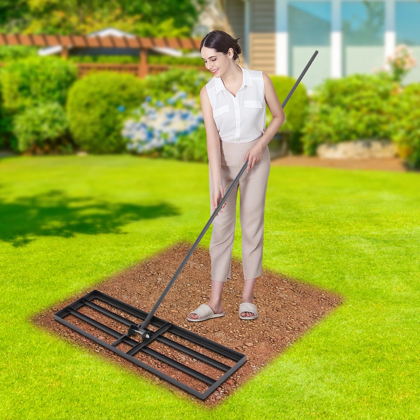 Adjustable Lawn Leveller Rake